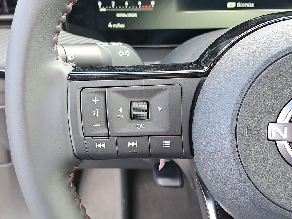 2026 Nissan KICKS SR - Photo 23