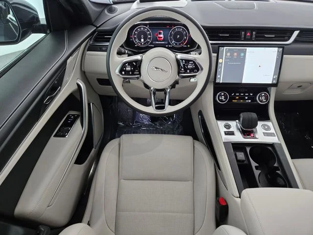 2026 Jaguar F-Pace R-Dynamic S - Photo 12