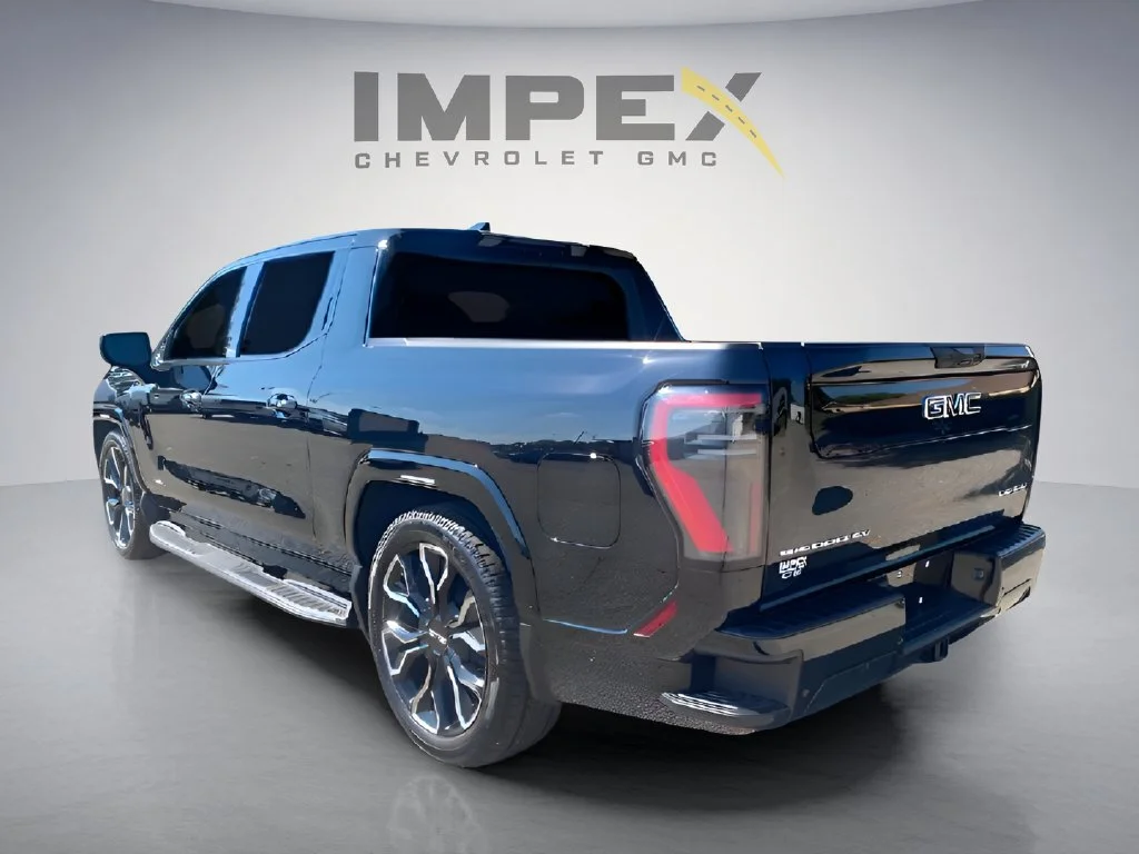 Used 2025 Onyx Black GMC Max Range Denali image 3