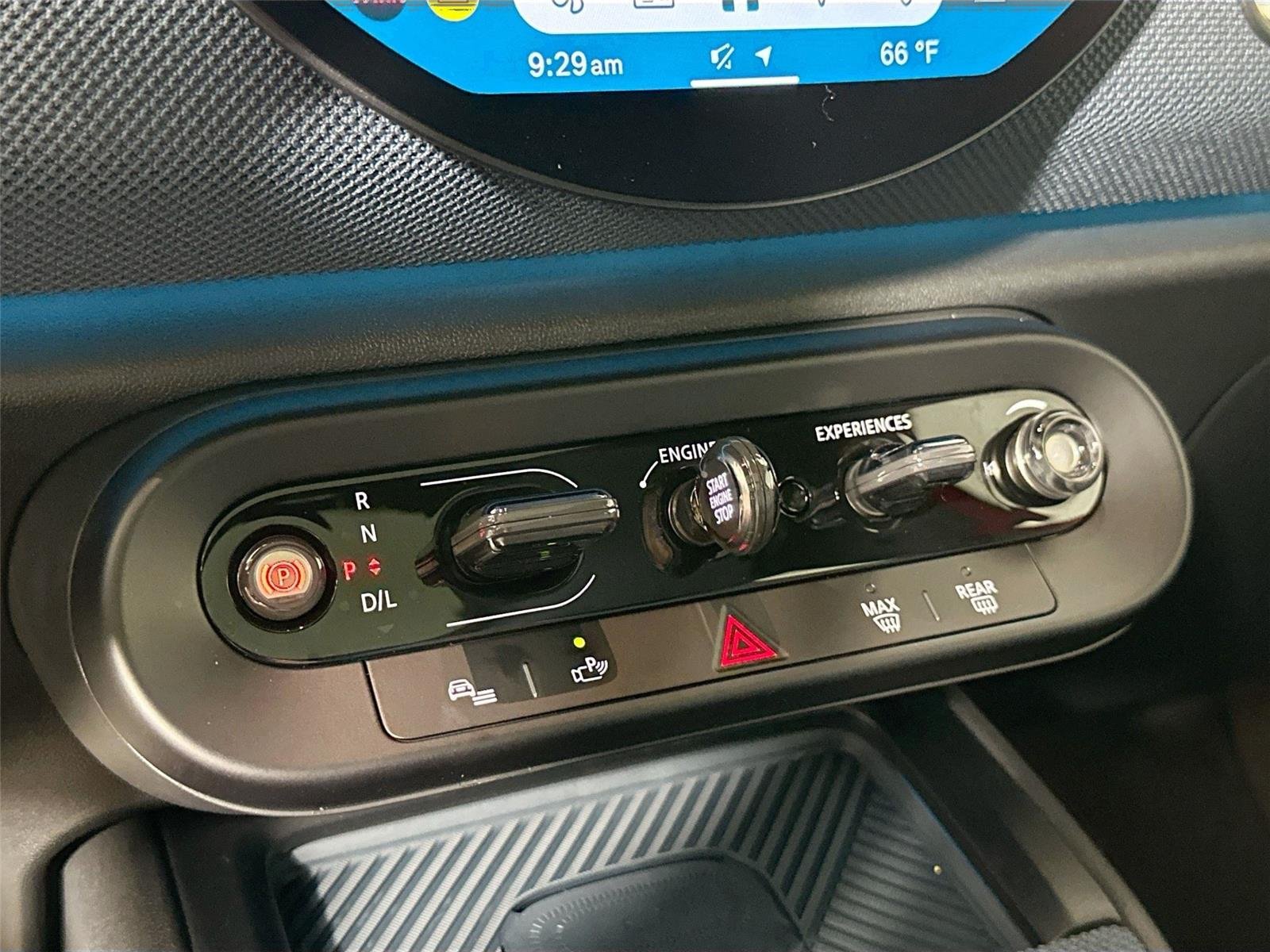 2025 MINI Countryman S - Photo 17