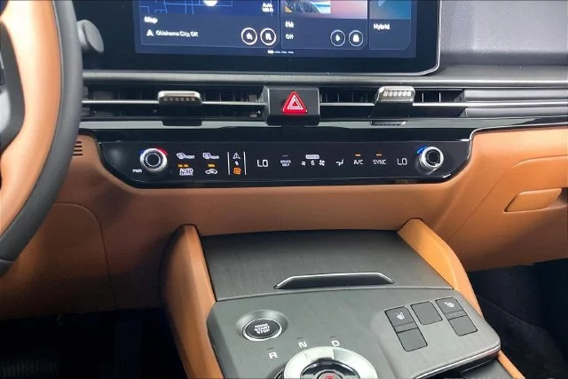 New 2027 Gray Kia X-Line image 7