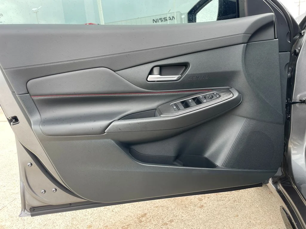 Used 2026 Gray Nissan SR image 10