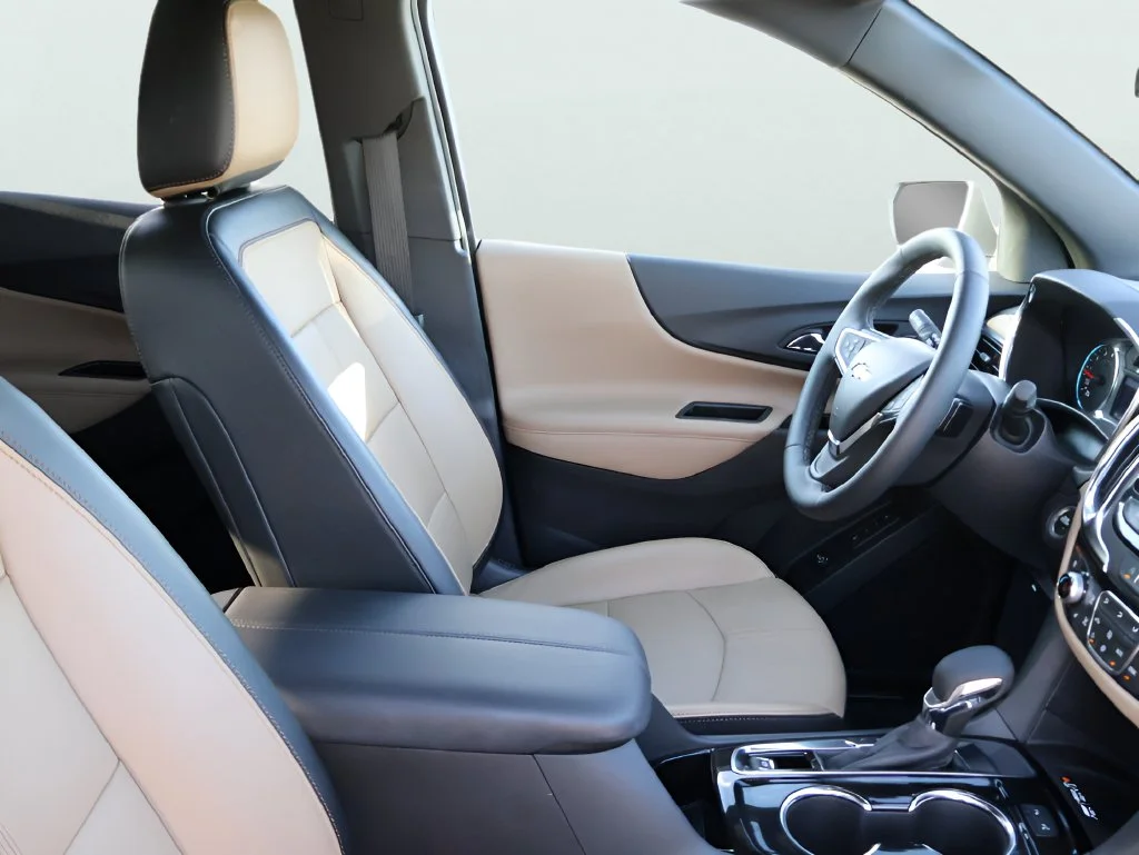 Used 2024 White Chevrolet Premier image 10