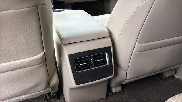 Used 2016  Acura Base image 23