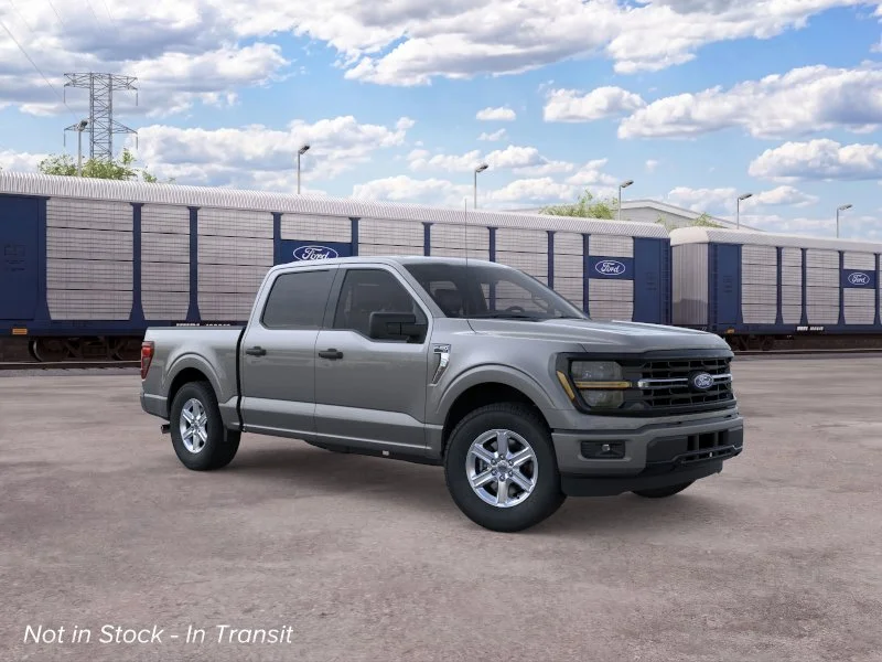New 2026 Carbonized Gray Metallic Ford XLT image 19