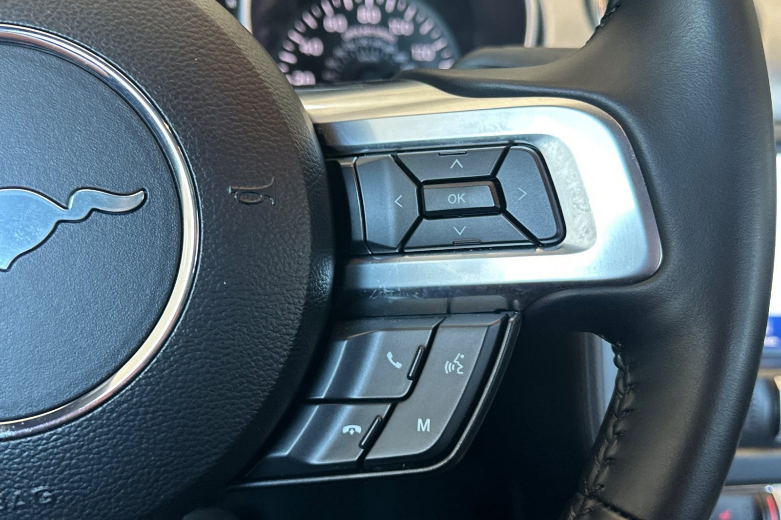 Used 2022 White Ford GT Premium image 25