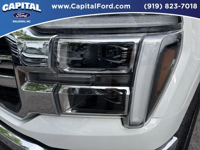 Used 2024 White Ford Lariat image 11