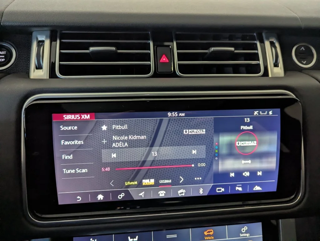 Certified Used 2019 Black Land Rover 5.0L V8 Supercharged image 28
