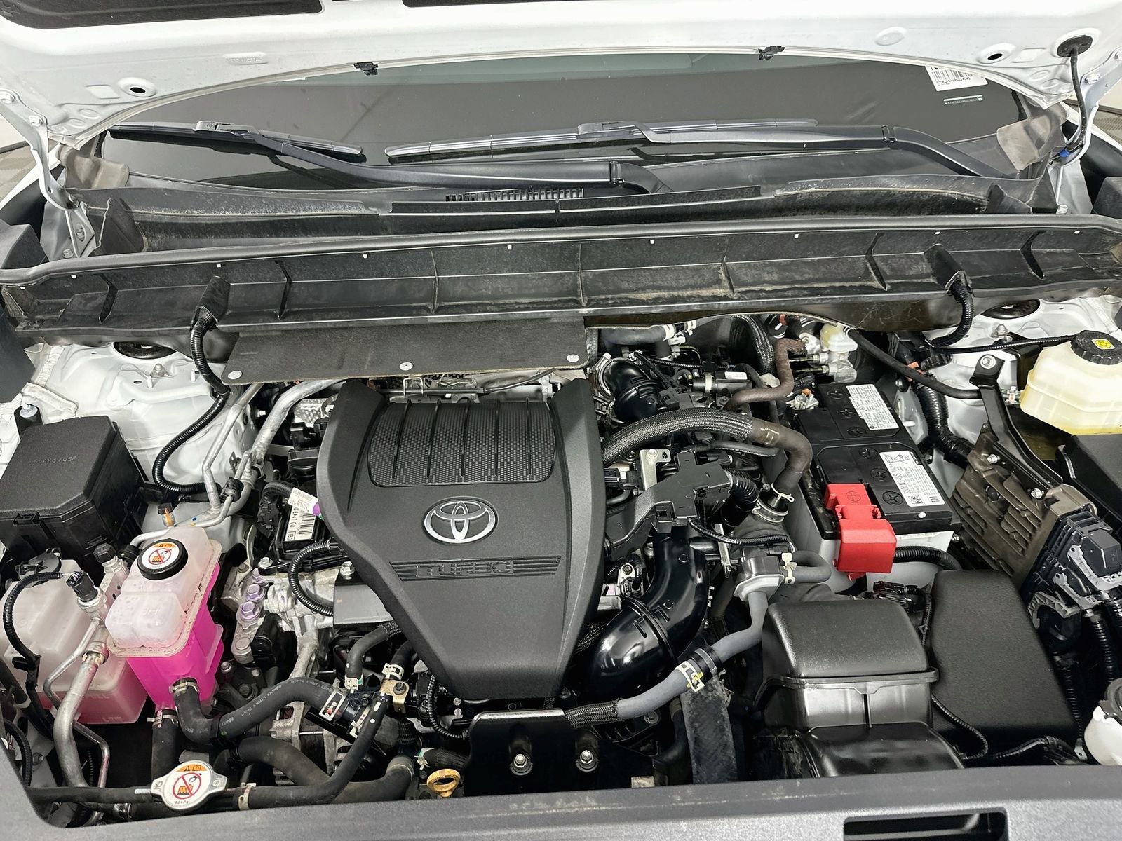 Used 2023 Pearl Toyota XLE image 32