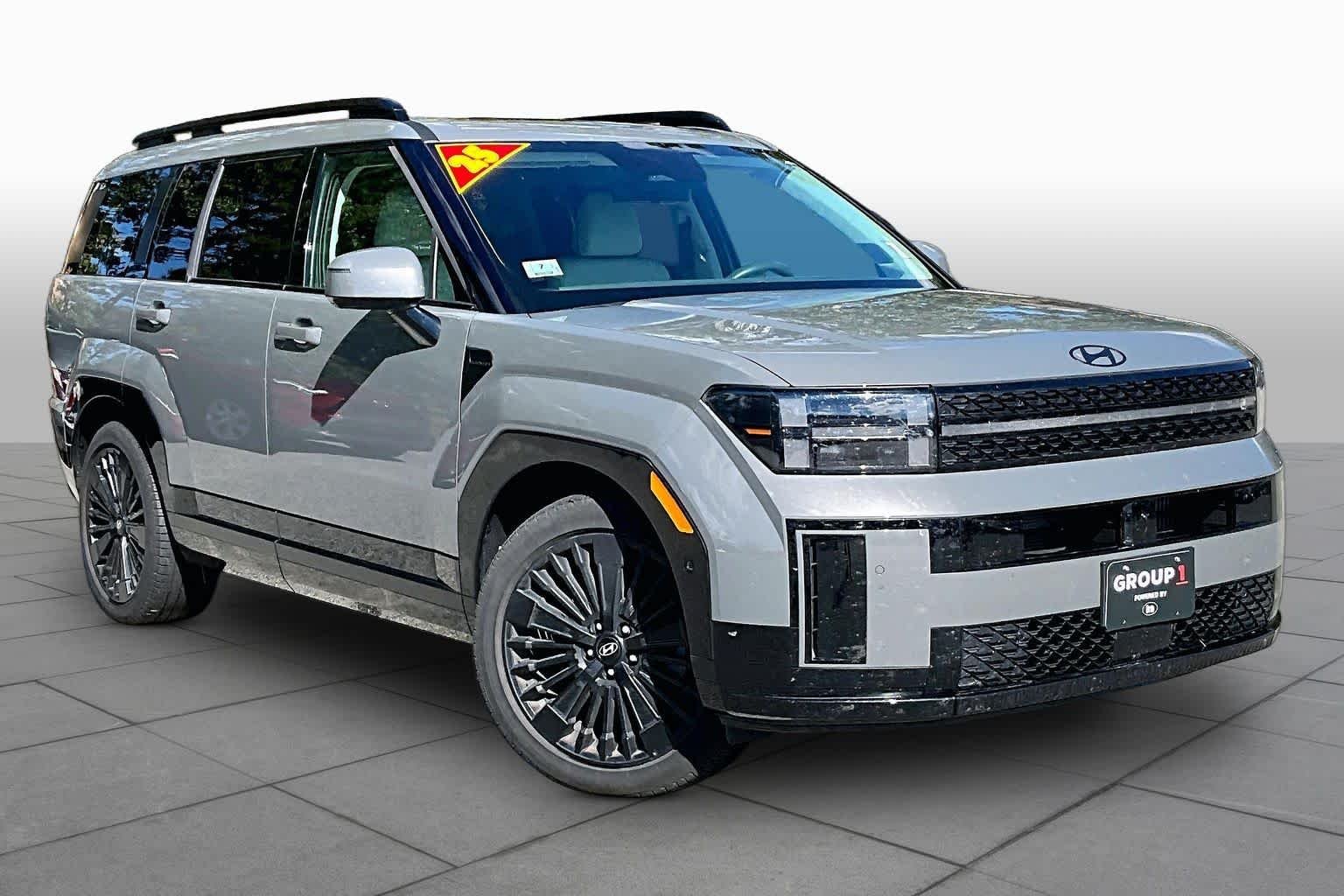Used 2025 Hampton Gray Hyundai Calligraphy image 3