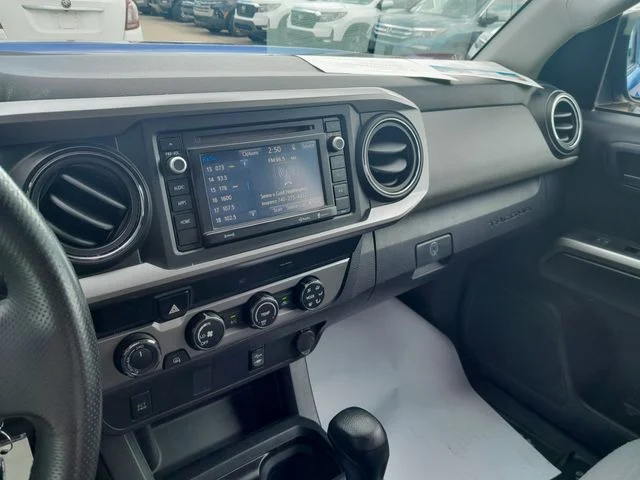 Used 2019 Gray Toyota SR5 image 19