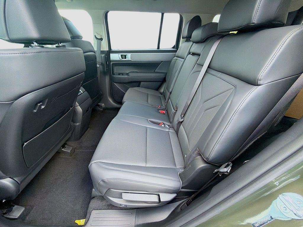 New 2026 Rockwood Green Hyundai SEL FWD image 17