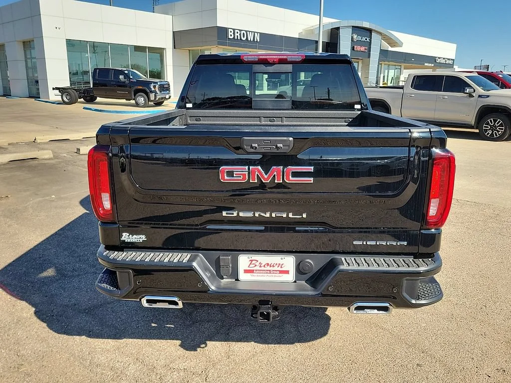 2026 GMC Sierra 1500 Denali - Photo 9