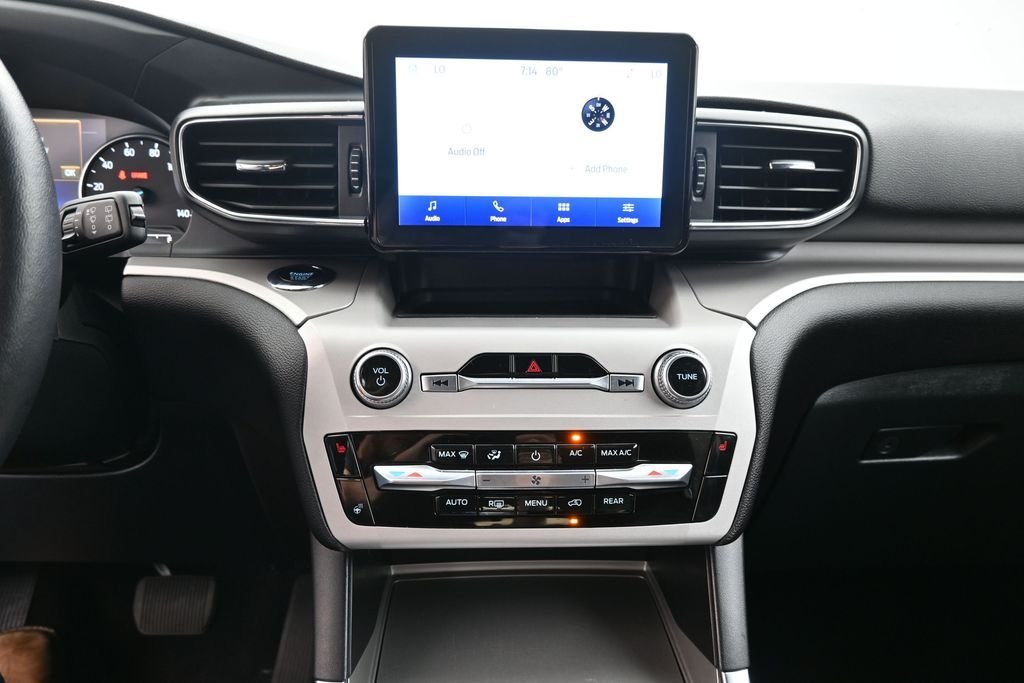 Used 2023 Blue Metallic Ford XLT image 11