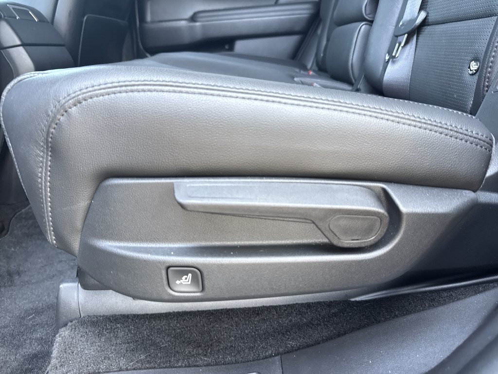 Certified Used 2024 Earthy Brass Matte Hyundai Limited image 32