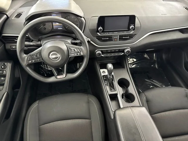 Used 2023 Black Nissan 2.5 S image 22