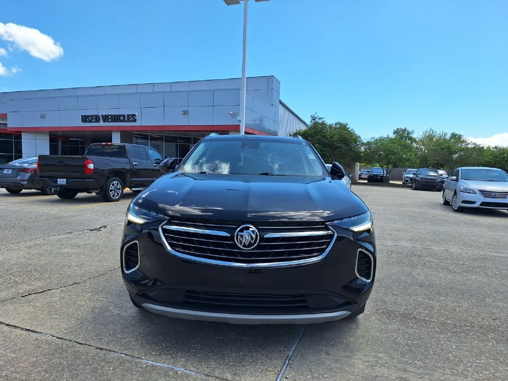 Used 2023 Black Buick Essence image 2