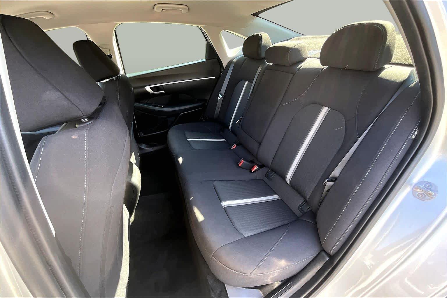 Used 2025 Aero Silver Hyundai SEL image 20