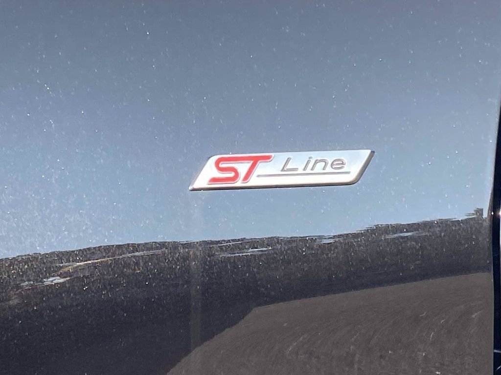 New 2026 Agate Black Metallic Ford ST-Line image 8