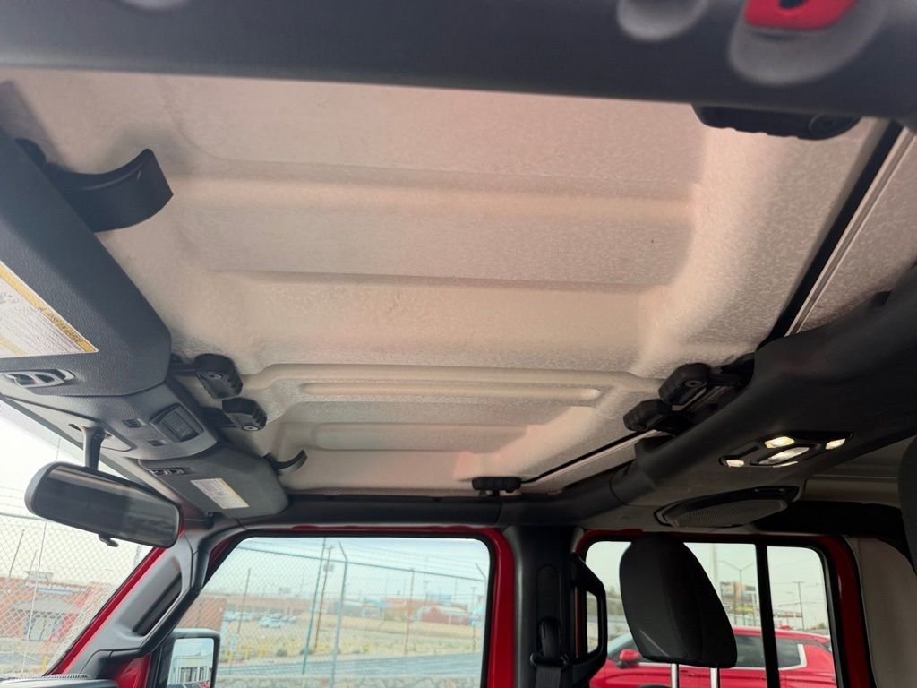 Used 2023 Red Jeep Sport image 8