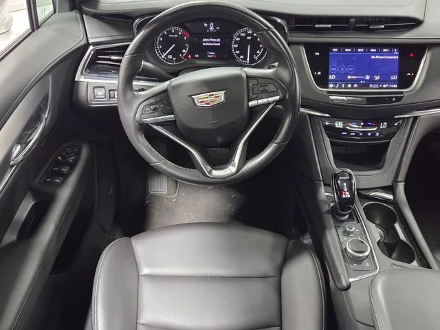 Used 2023 White Cadillac Luxury image 7