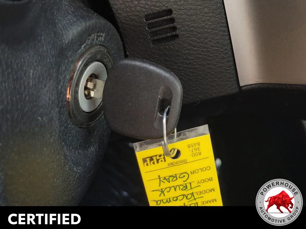 Used 2018 Gray Toyota SR5 image 33
