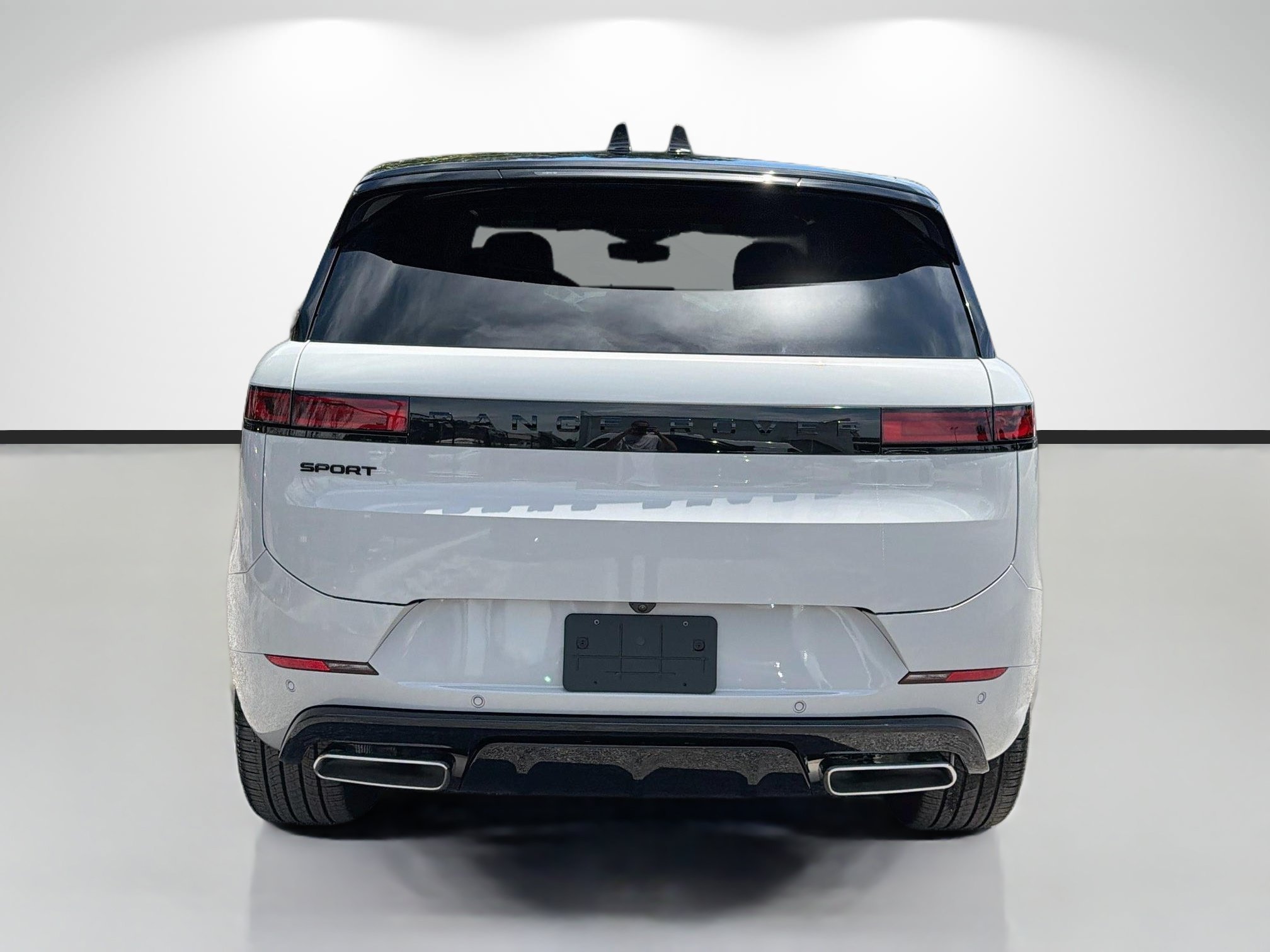 New 2027 Borasco Grey LAND ROVER  image 4