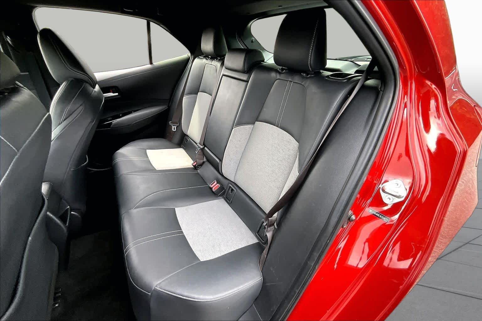 Used 2019 Smoked Paprika Metallic Toyota XSE image 19
