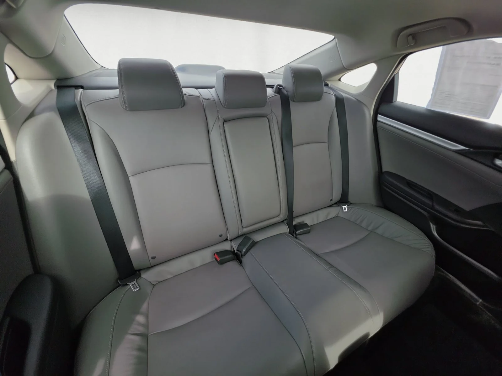 Used 2020 Gray Honda EX-L image 18