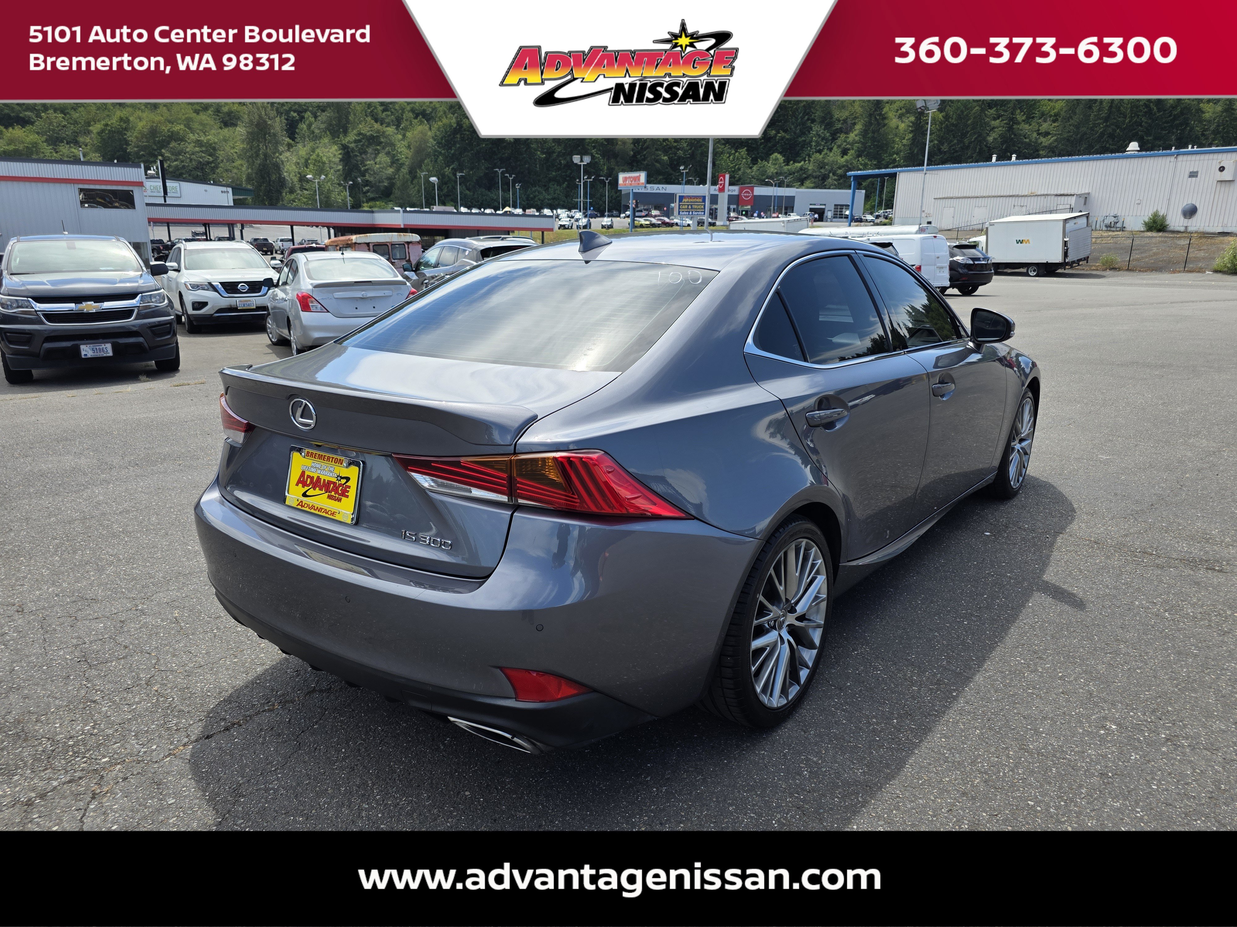 Used 2018 Gray Pearl Lexus 300 image 6