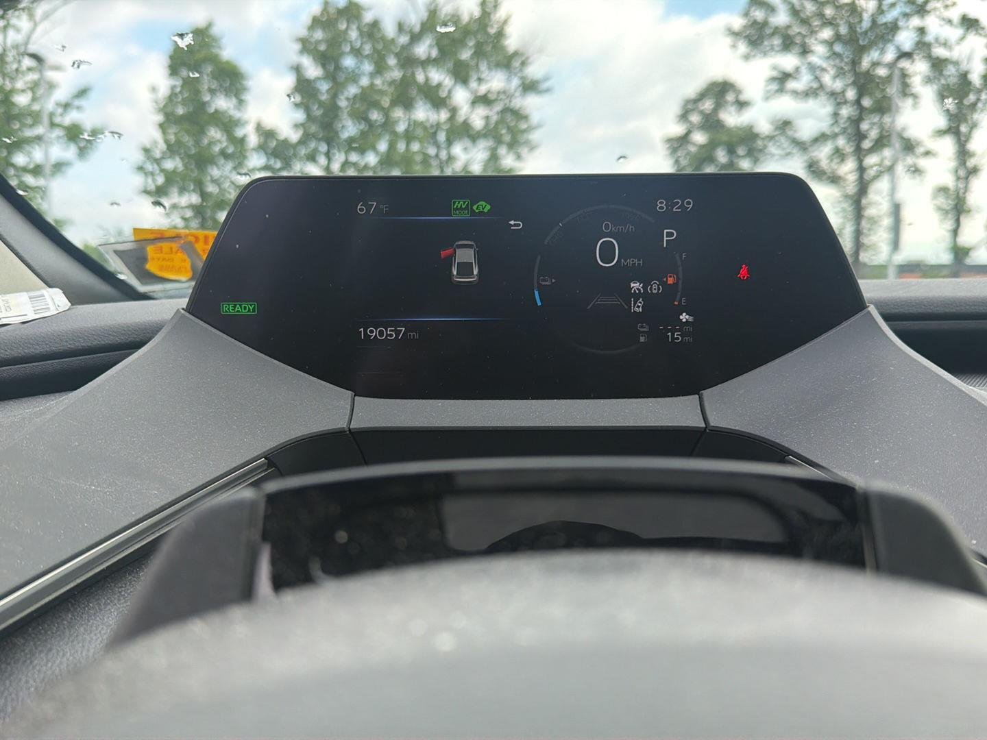 Used 2023 Wind Chill Pearl Toyota XSE image 9