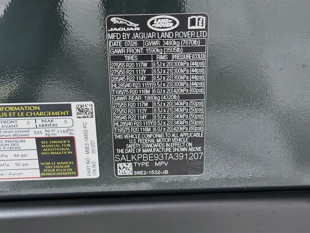 New 2026 Belgravia Green Land Rover SE LWB 7-Seats / V8 image 34