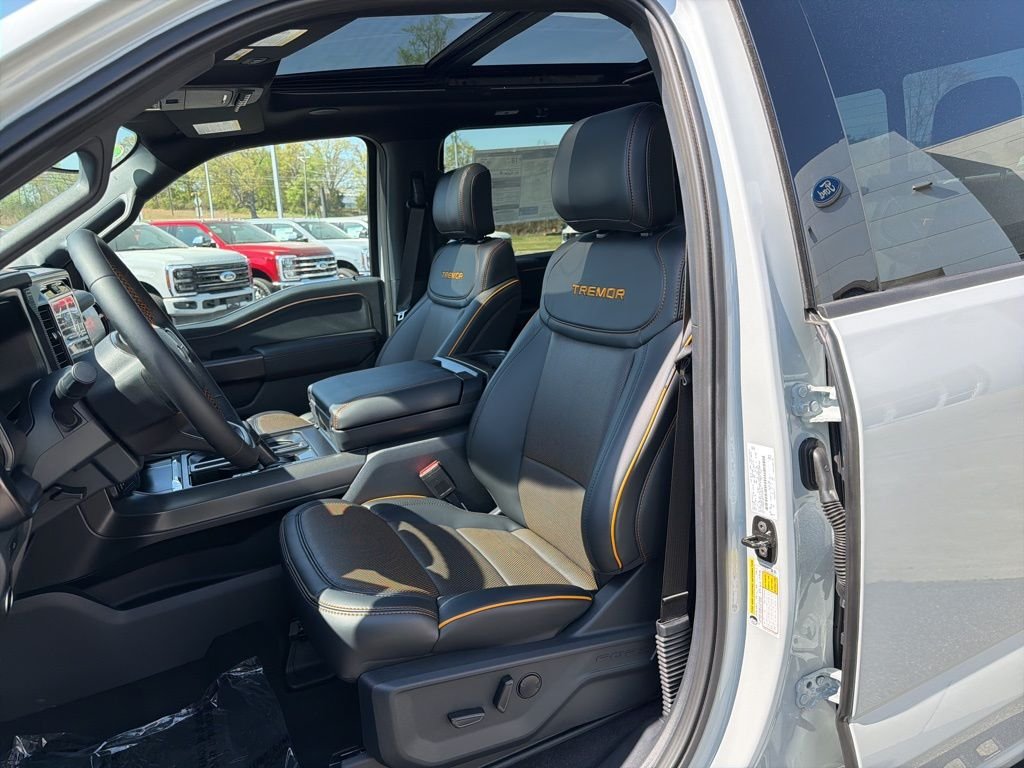 New 2026 Avalanche Ford Tremor® image 9
