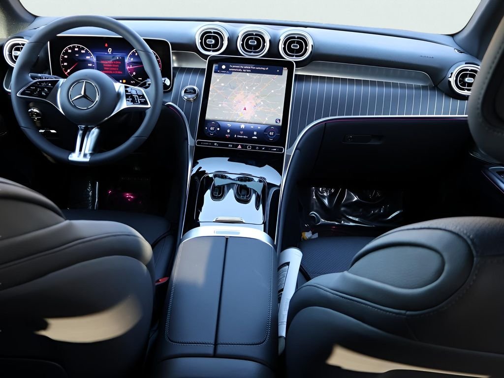 Used 2026 Black Mercedes-Benz GLC 300 image 15