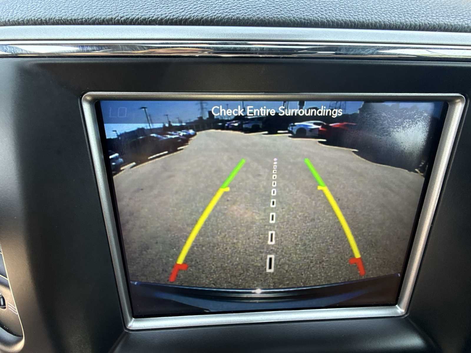 Used 2018 Silver Jeep Overland 4x4 image 15