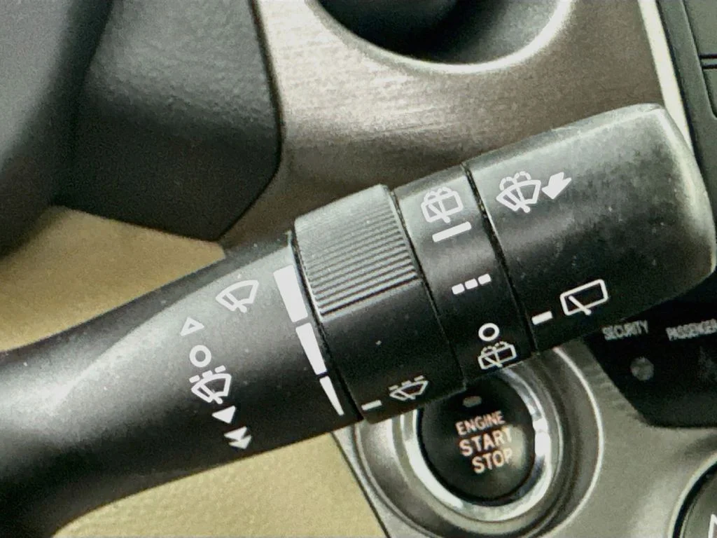 Used 2009 Sandy Beach Metallic Toyota Limited image 14