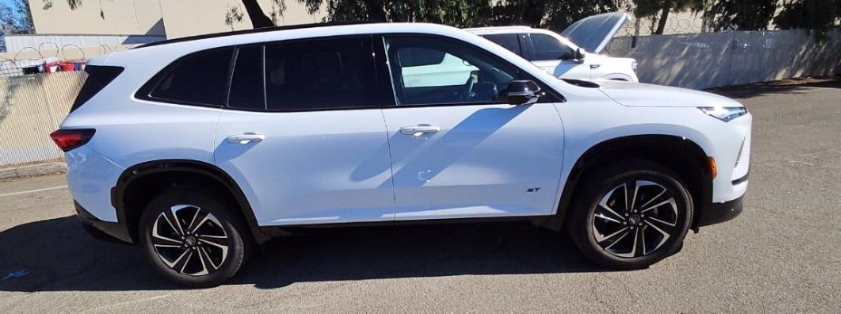 Used 2026 White Buick Sport Touring image 2
