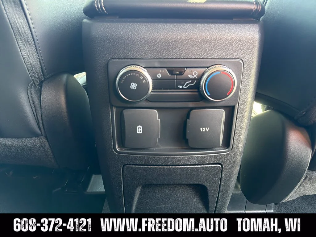 Used 2022 Blue Metallic Ford XLT image 37