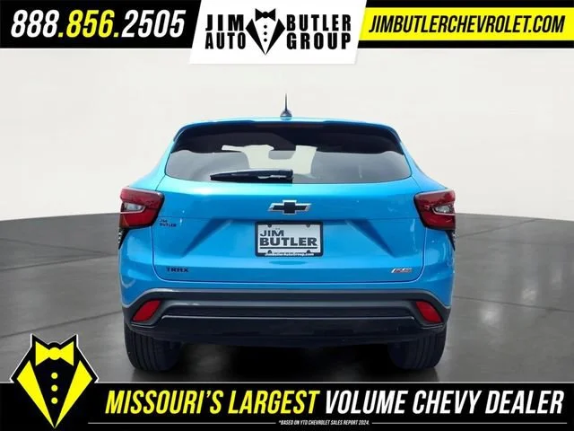 Used 2026 Marina Blue Metallic Chevrolet 1RS image 22