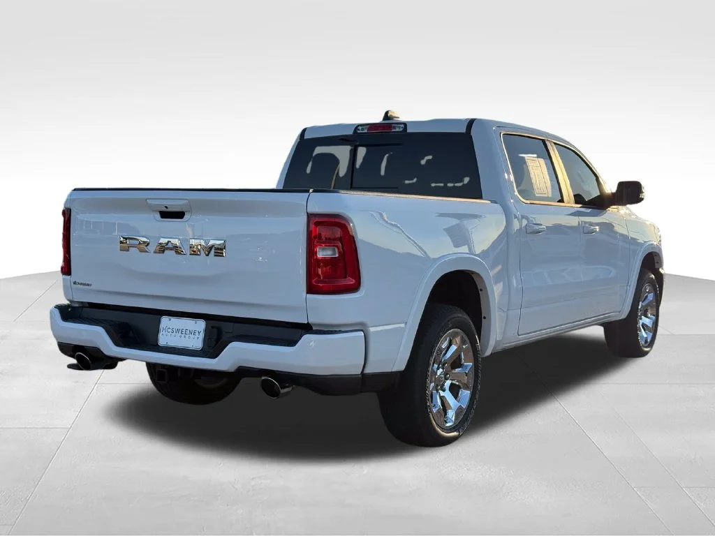 Used 2025 White Ram Big Horn/Lone Star image 28