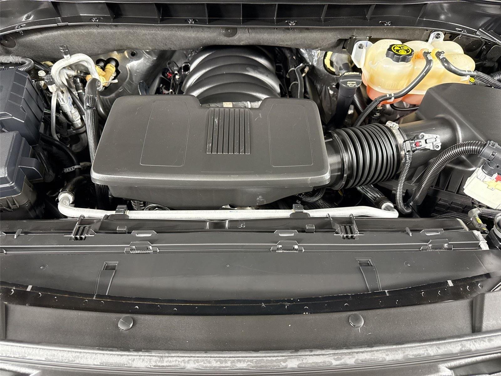 Used 2023 Black Chevrolet High Country image 46