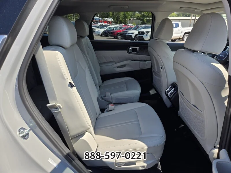 Used 2025 Gray KIA SX image 17