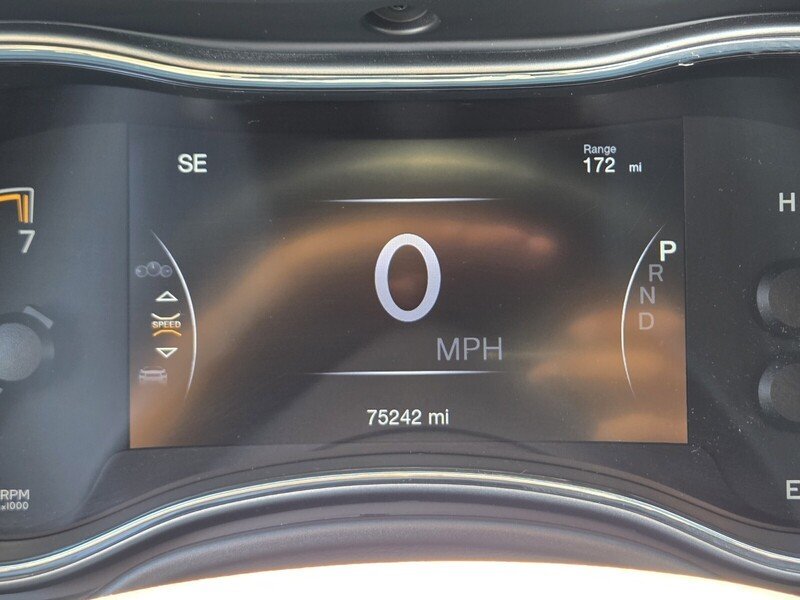 Used 2019 Billet Silver Metallic JEEP ALTITUDE 4X2 image 21