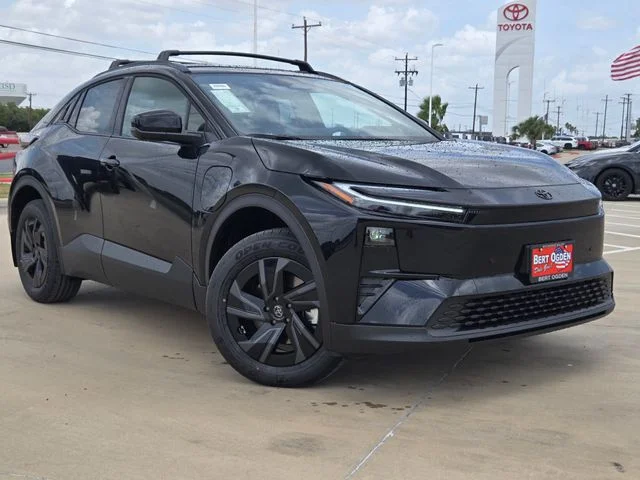 New 2026 Toyota C-HR SE AWD 4D Sport Utility