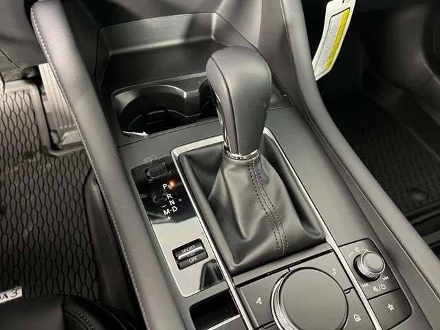 New 2026 Platinum Quartz Metallic Mazda 2.5 S Preferred image 28