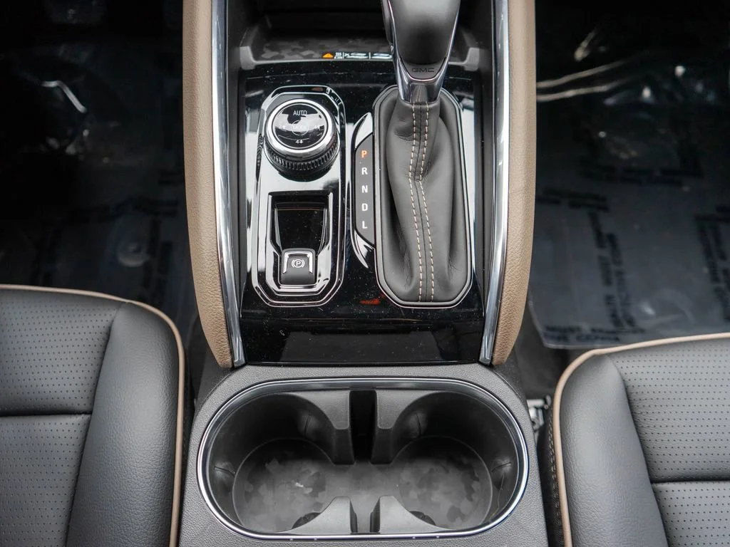 2026 GMC Canyon Denali - Photo 27