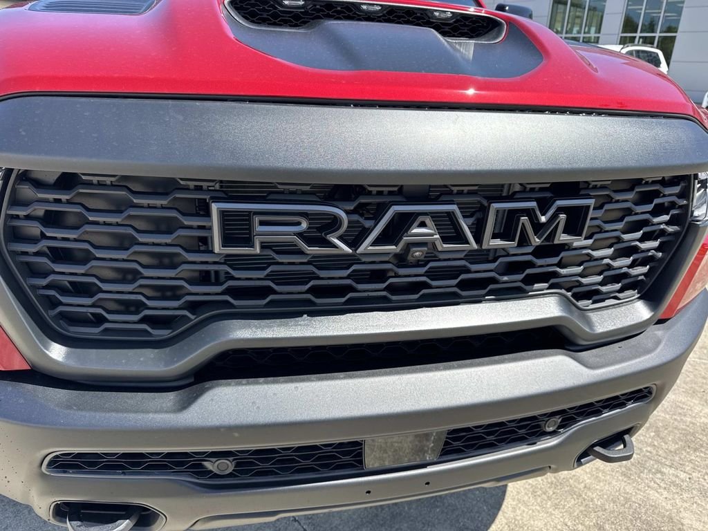 New 2026 Molten Red Pearl-Coat Exterior Paint RAM RHO image 7