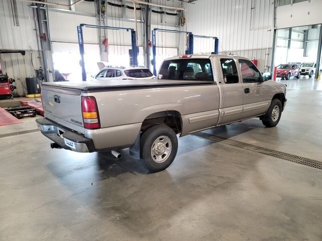 Used 2000 Light Pewter Metallic Chevrolet LS image 7
