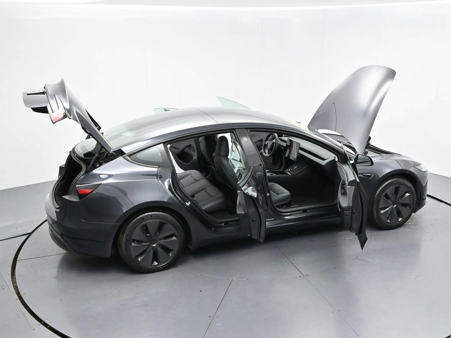 Used 2025 Black Tesla Long Range image 38