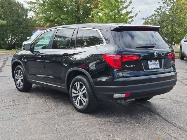 2017 Honda Pilot EX-L - Photo 5